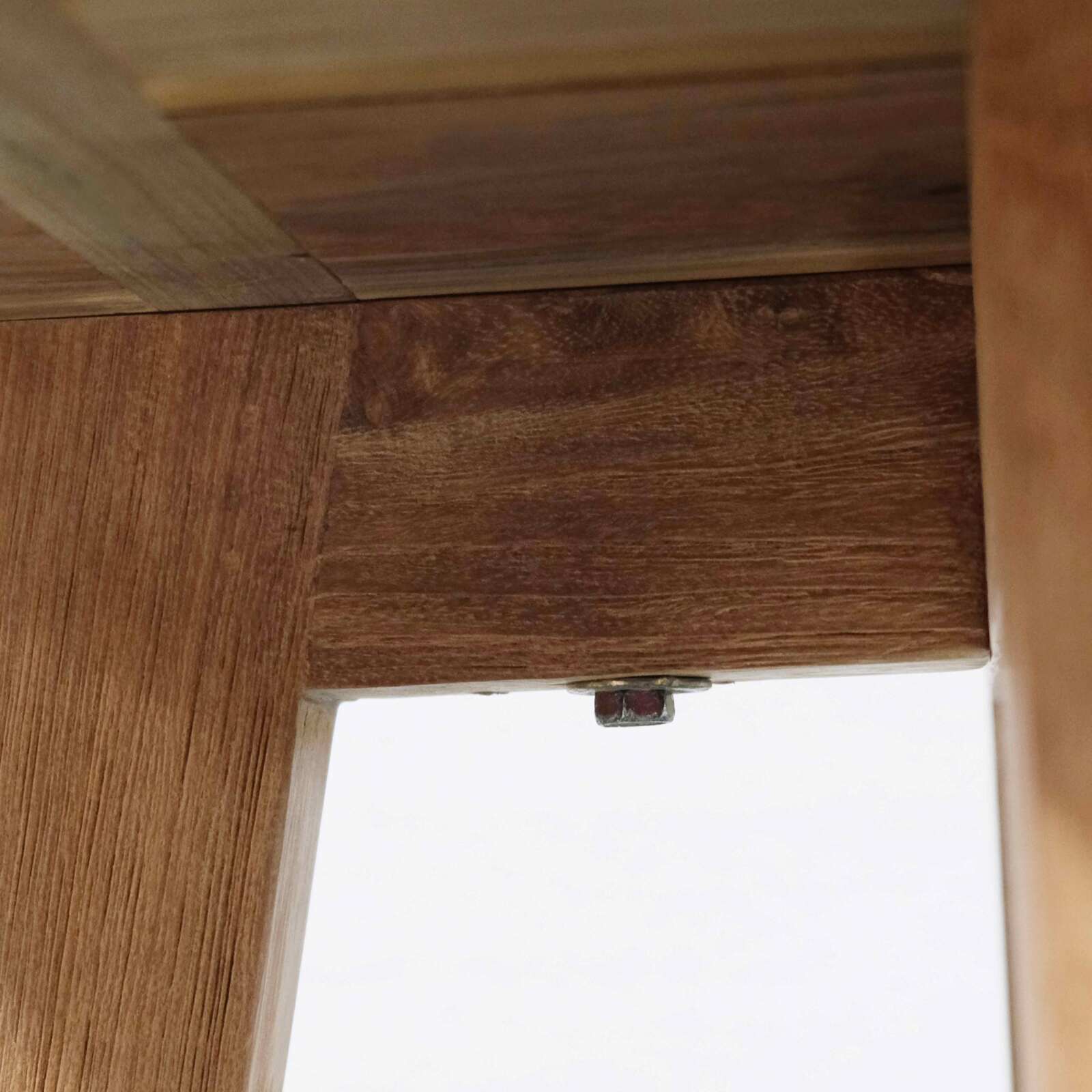 Tavolino da salotto in teak massiccio di recupero