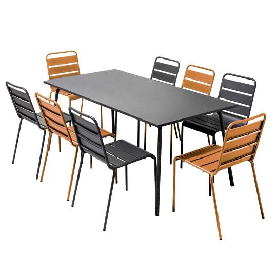 Tavolo da giardino in metallo 180x90 cm e 8 sedie spaiate | Oviala