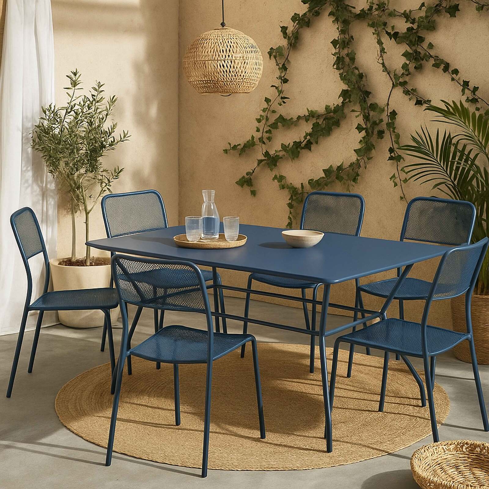 Tavolo da giardino in metallo 140x80 cm e 6 sedie