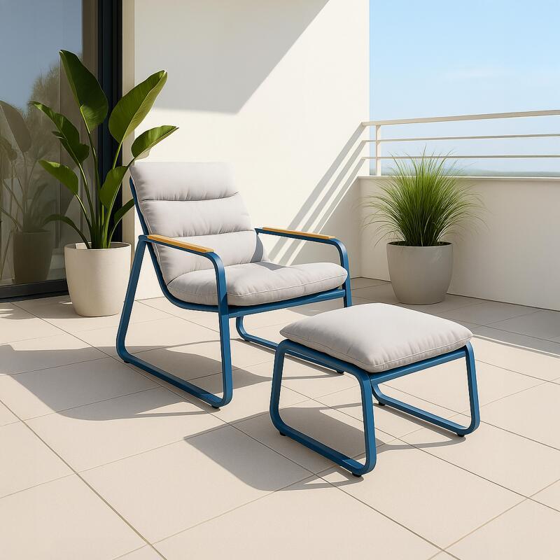 Poltrona relax in acciaio e Textilene con poggiapiedi