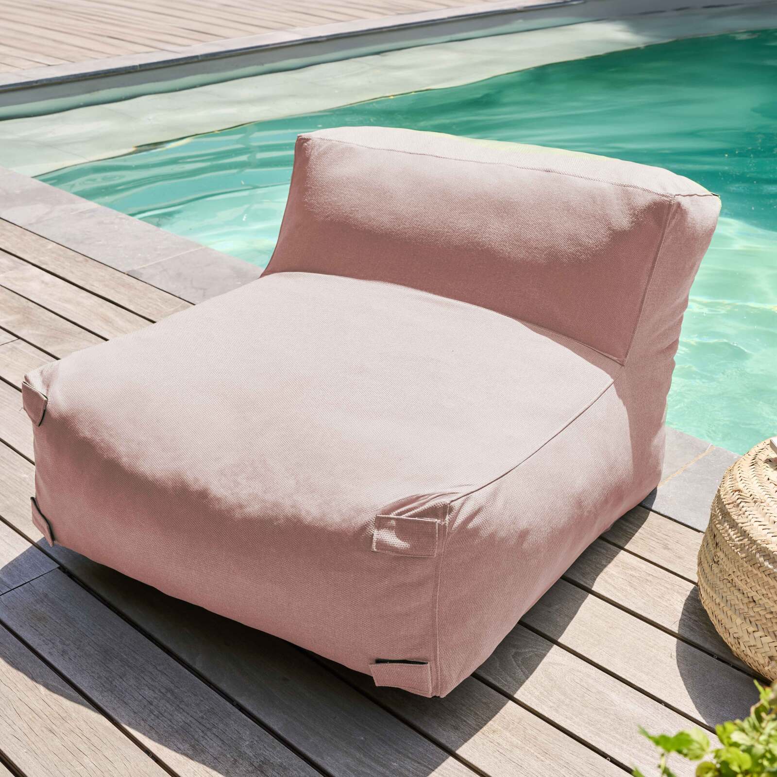 Divano modulare da esterno 7 posti con 5 poltrone, 1 poltrona angolare, 1 chaise longue e 1 pouf