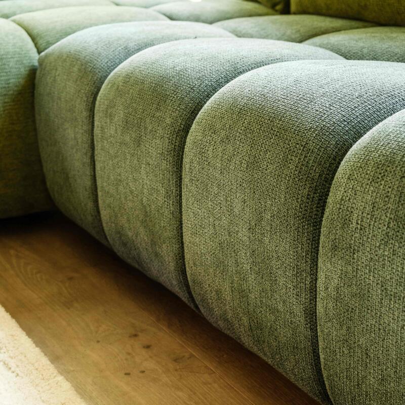 Divano angolare 3 posti in tessuto con chaise longue sinistra e cuscini