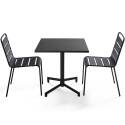 Tavolo da giardino bistrot quadrato inclnabile in metallo con piede incassato 70x70 cm e 2 sedie