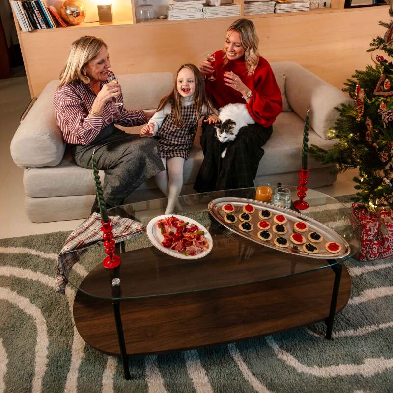 Tavolino da salotto in vetro e effetto legno scuro ovale  120 x 55 x 40 cm