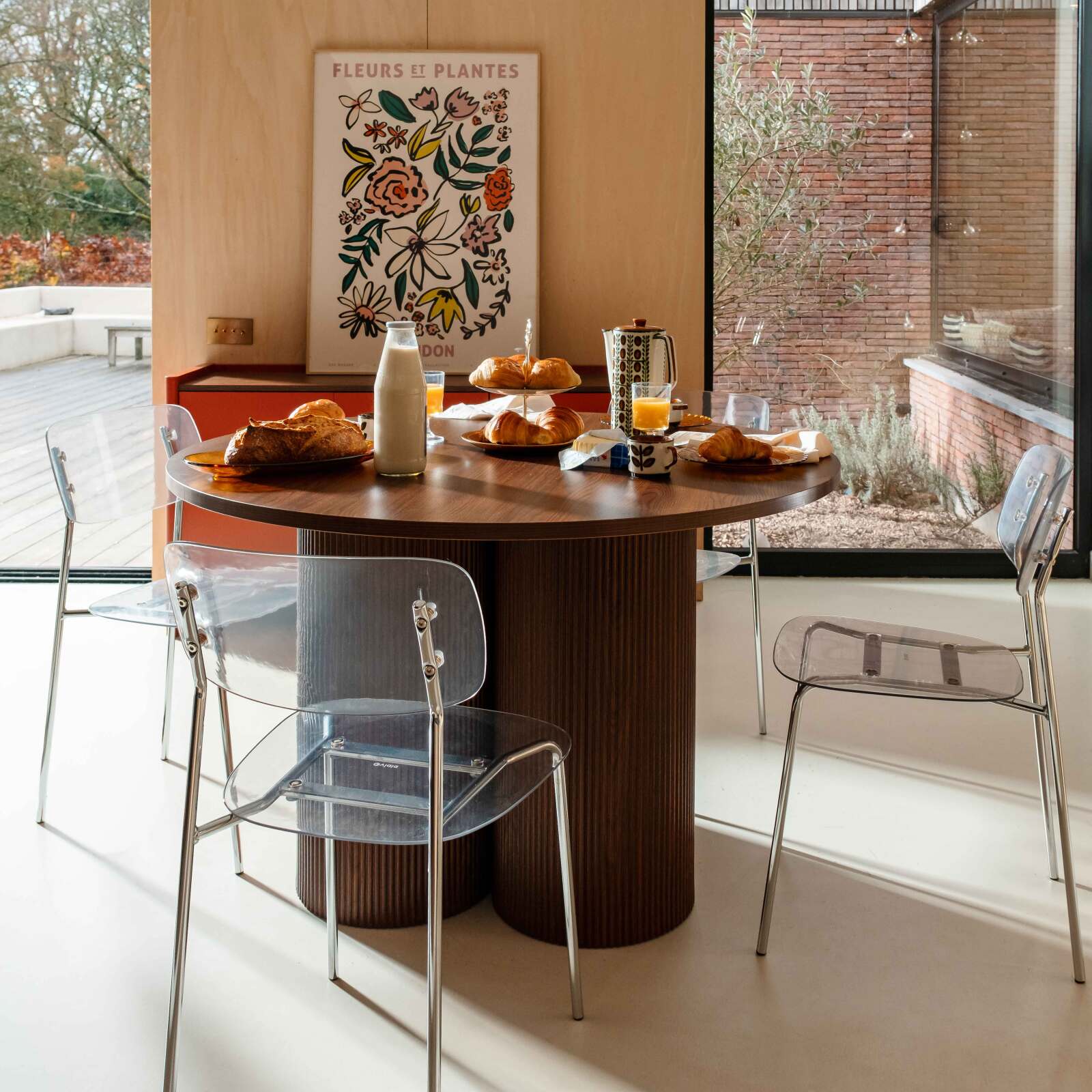 Tavolo da pranzo rotondo effetto legno per 4 persone