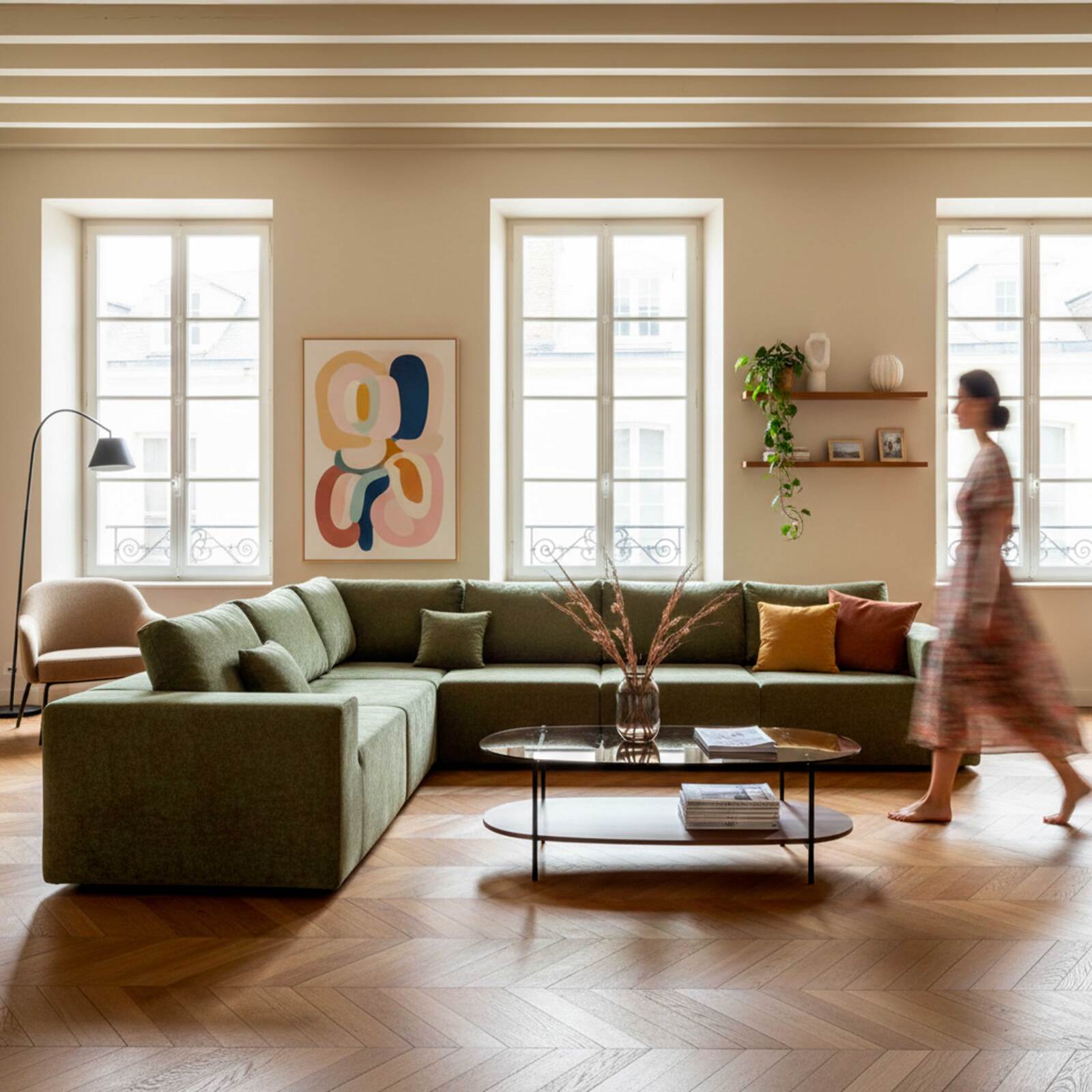 Tavolino da salotto in vetro e effetto legno scuro ovale  120 x 55 x 40 cm