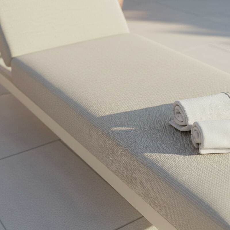 Sdraio da giardino in aluminio reclinabile in 5 posizioni con cuscino (2/8)