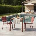 Tavolo da giardino bistrot quadrato in metallo e polywood 70x70 cm e 2 sedie con braccioli