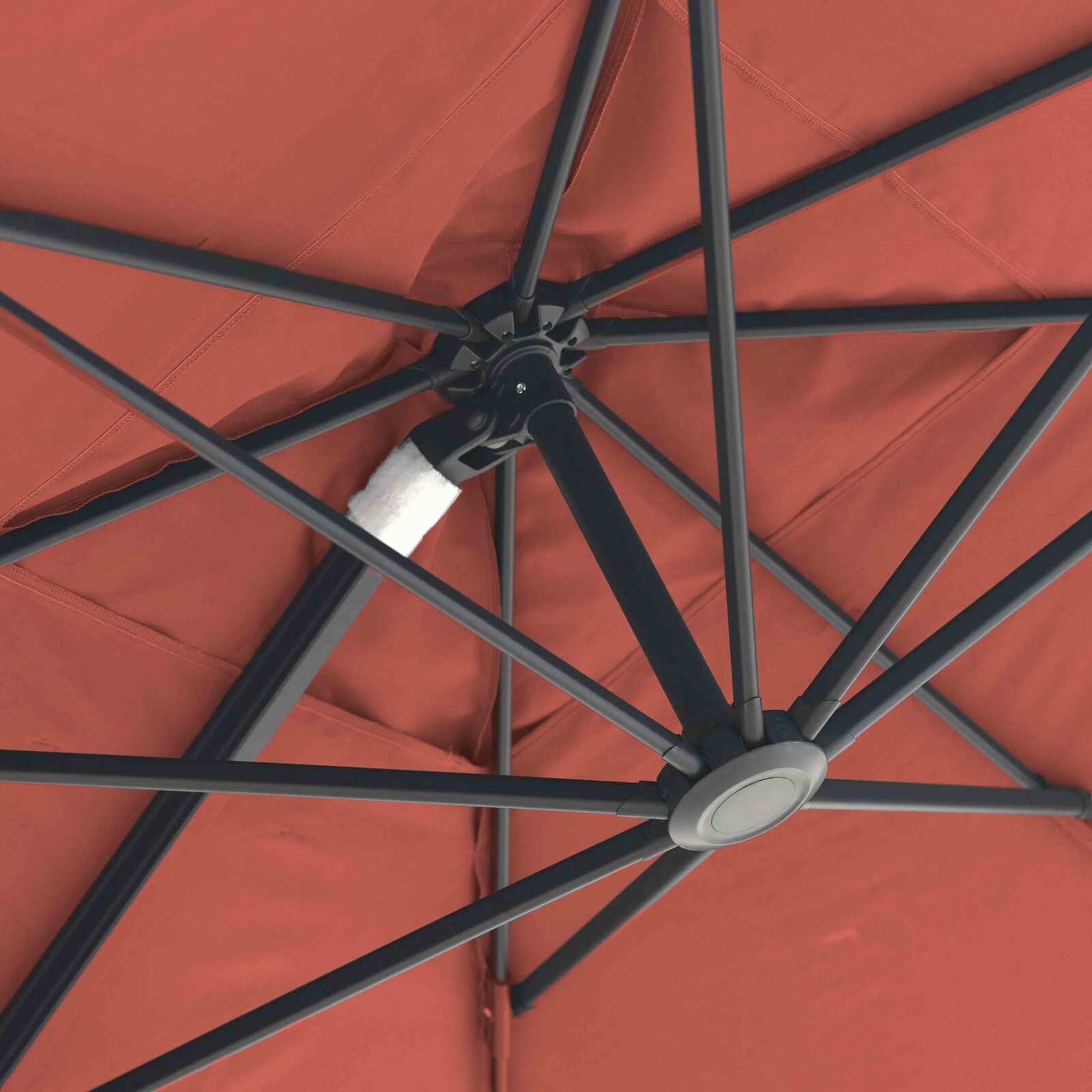 Ombrellone a braccio 3x3 m quadrato inclinabile rotante a 360° e 4 lastre di zavorra riempibili