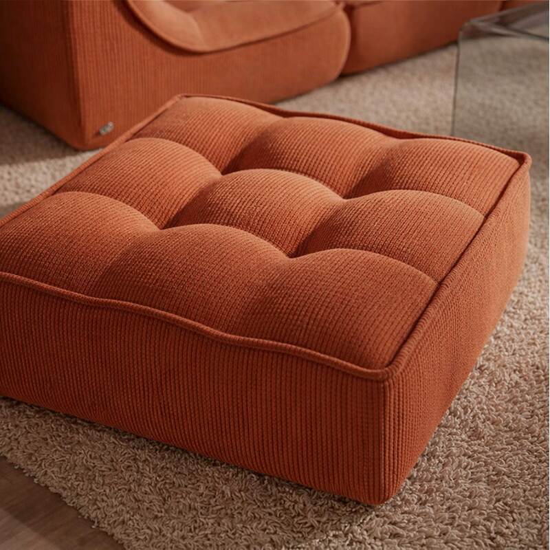 Pouf in tessuto (3/5)