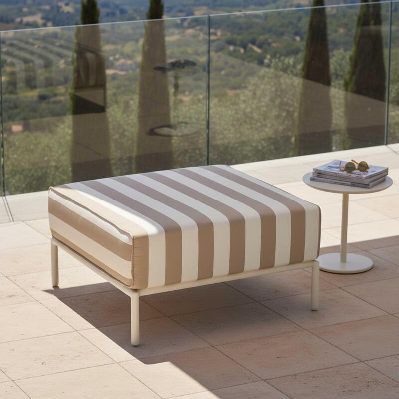 Pouf a righe per divano modulare da esterno (2/6)