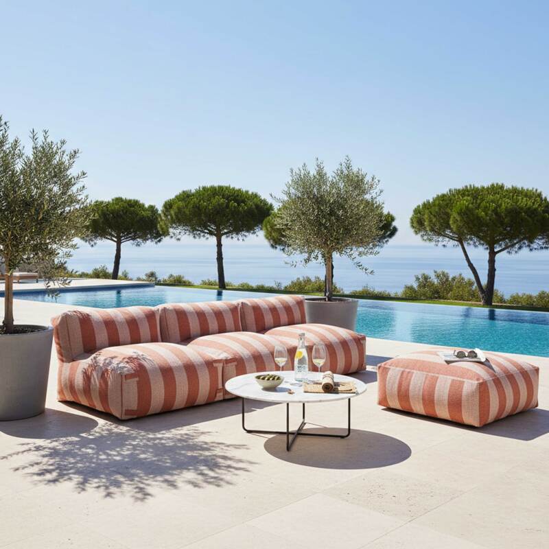 Divano modulare da esterno a righe 4 posti con 3 poltrone e 1 pouf