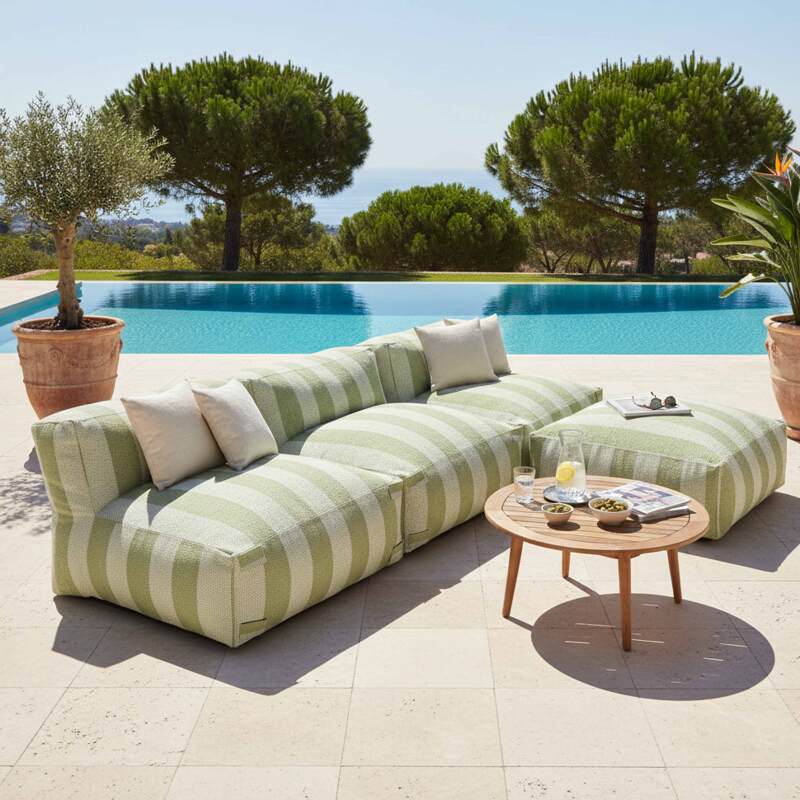 Divano modulare da esterno a righe 4 posti con 3 poltrone e 1 pouf