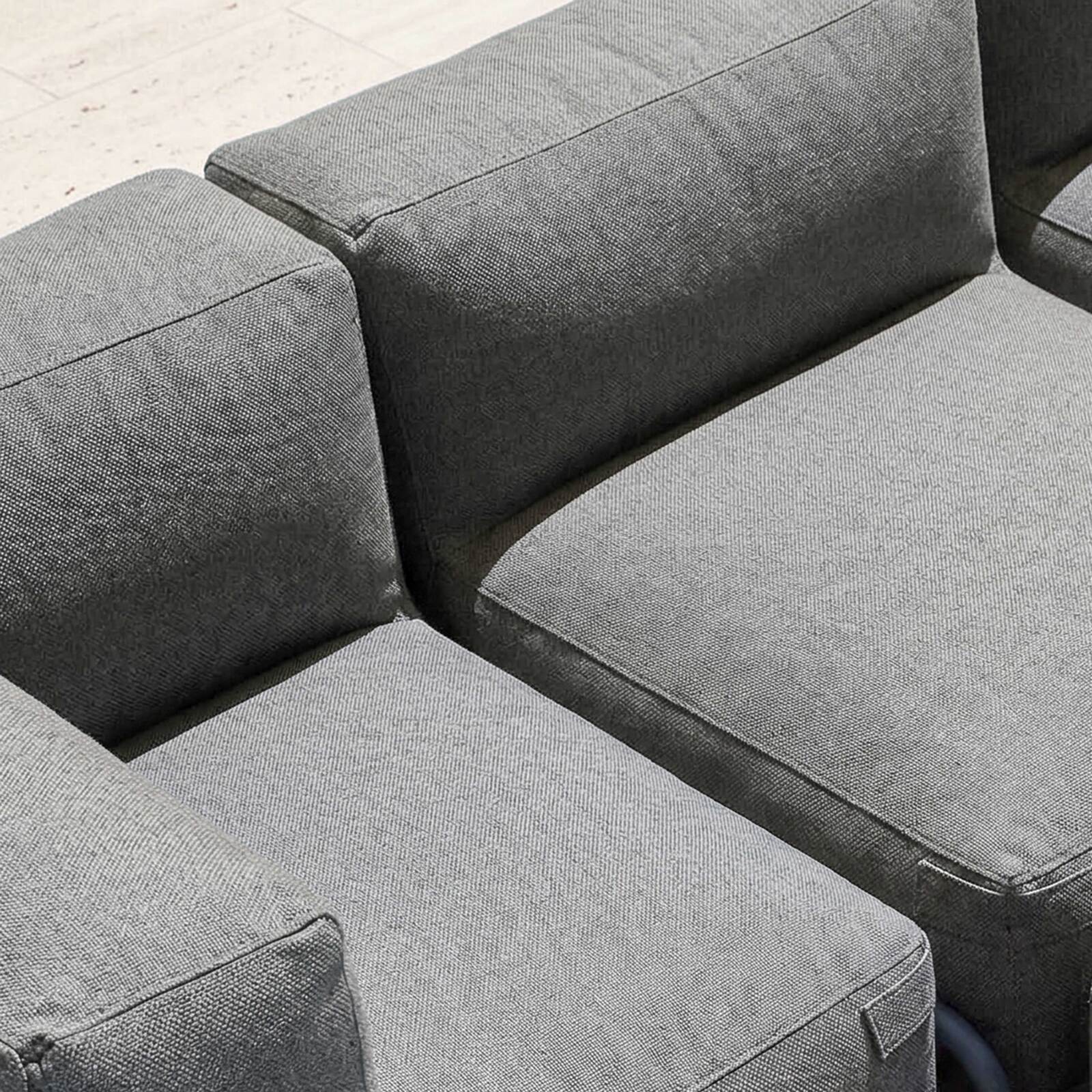 Divano modulare da esterno 5 posti con struttura, 2 poltrone, 1 poltrona angolare, 1 chaise longue, 1 pouf e tavolino