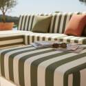 Divano modulare da esterno a righe 4 posti con 1 poltrona, 1 poltrona angolare, 1 chaise longue e 1 pouf