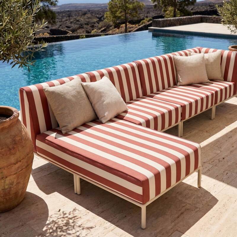 Divano modulare da esterno a righe 5 posti con 2 poltrone, 1 poltrona angolare, 1 chaise longue e 1 pouf (2/7)