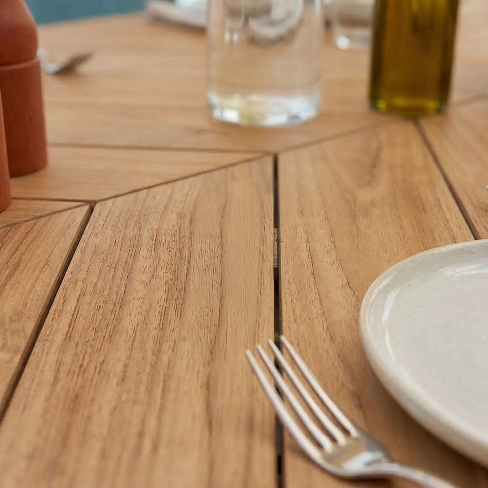 Tavolo da giardino allungabile in polywood e alluminio 220/280x100 cm e 10 sedie in textilene