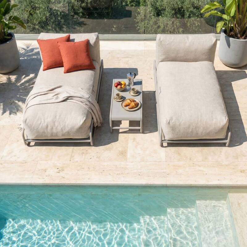 Divano modulare da esterno a 2 posti con struttura, 2 chaise longue e tavolino (3/7)