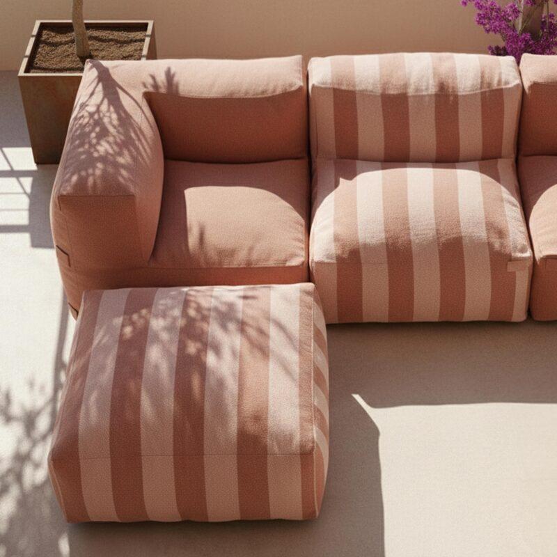 Divano modulare da esterno a righe 4 posti con 1 poltrona, 2 poltrone angolari e 1 pouf (3/7)