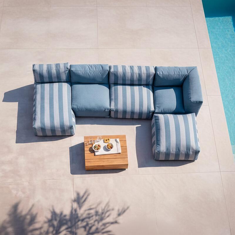 Divano modulare da esterno a righe 4 posti con 2 poltrone, 1 poltrona angolare, 1 chaise longue e 1 pouf (4/8)