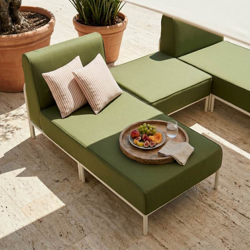 Divano modulare da esterno 2 posti con 2 chaise longue e 1 pouf (3/7)