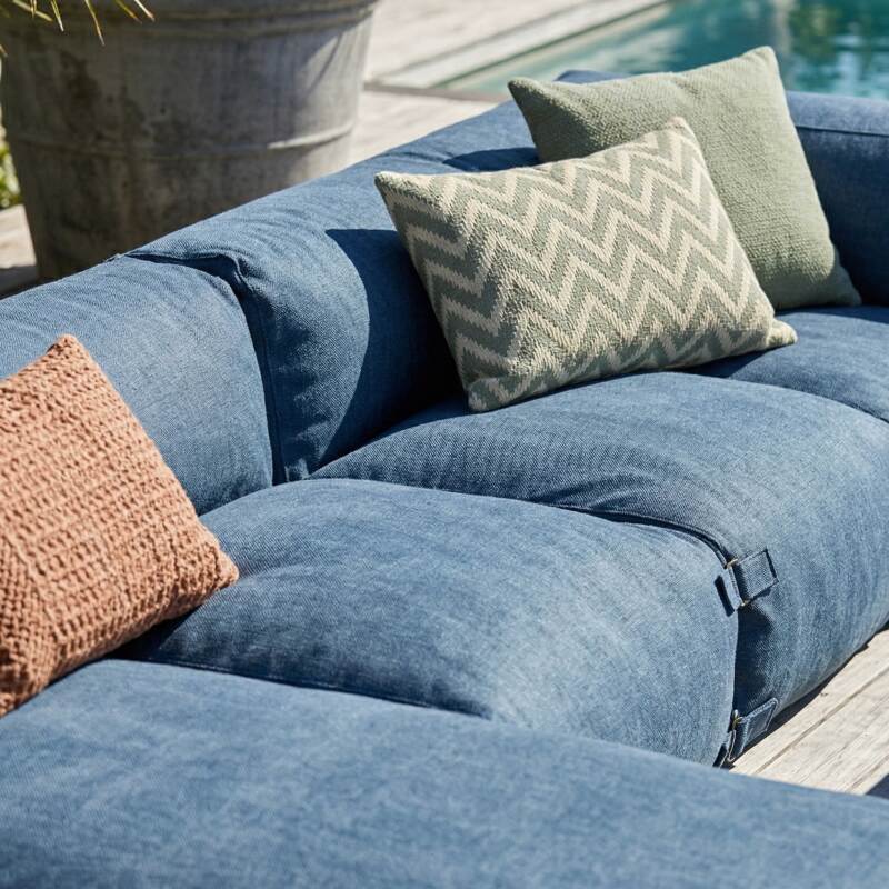 Divano modulare da esterno 4 posti con 2 poltrone, 1 poltrona angolare, 1 chaise longue e 1 pouf (3/8)