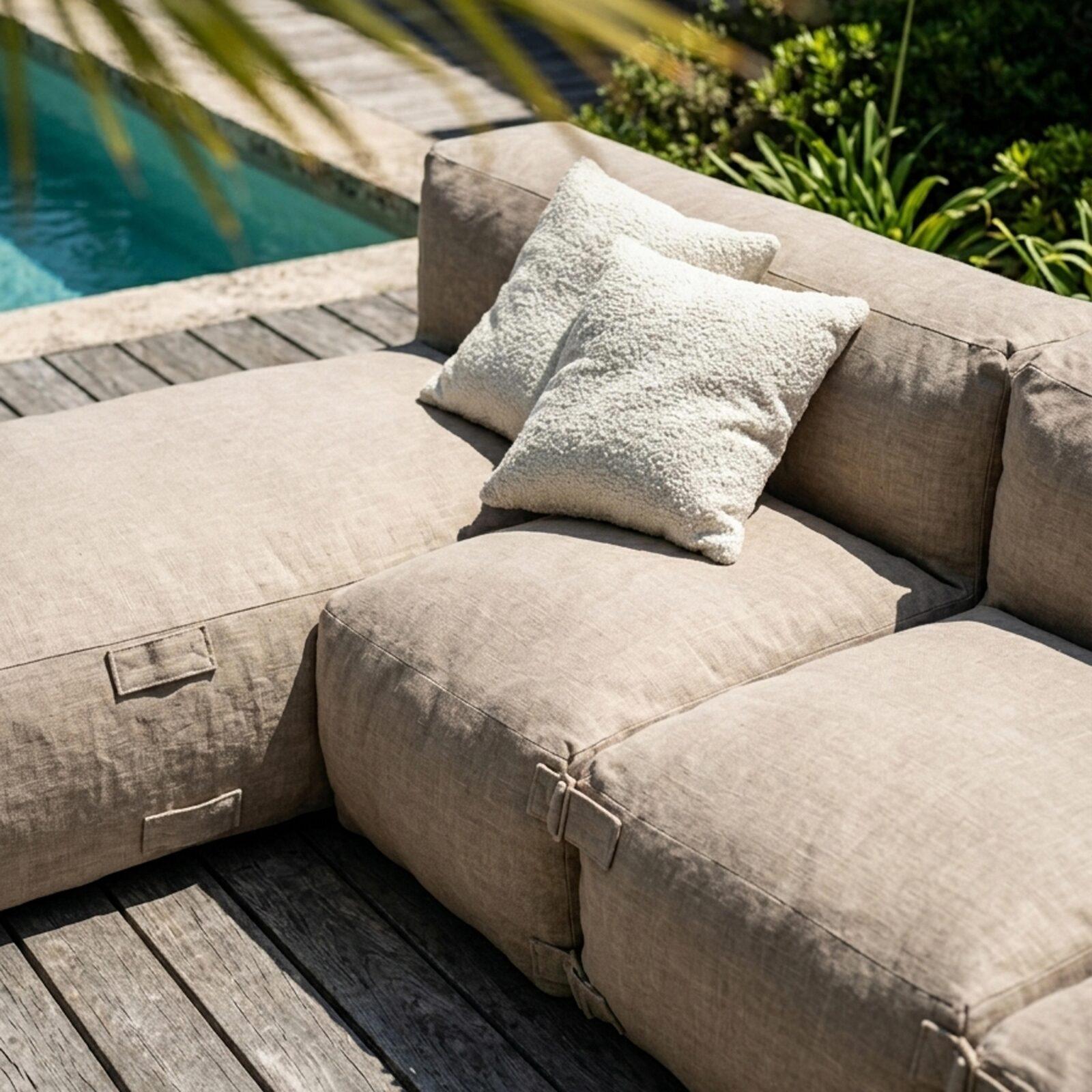 Divano modulare da esterno 4 posti con 2 poltrone, 1 poltrona angolare, 1 chaise longue e 1 pouf