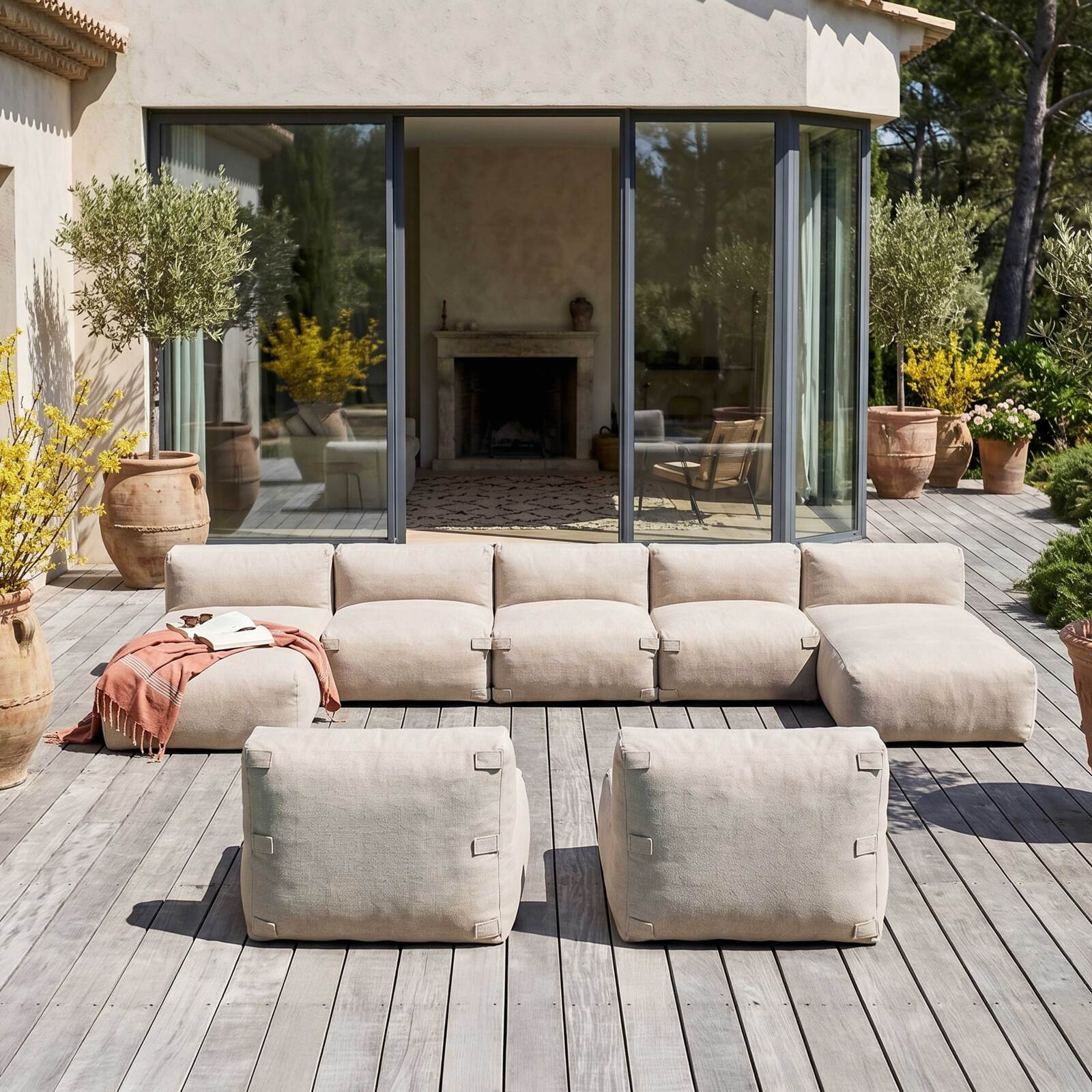 Divano modulare da esterno 7 posti con 5 poltrone e 2 chaise longue