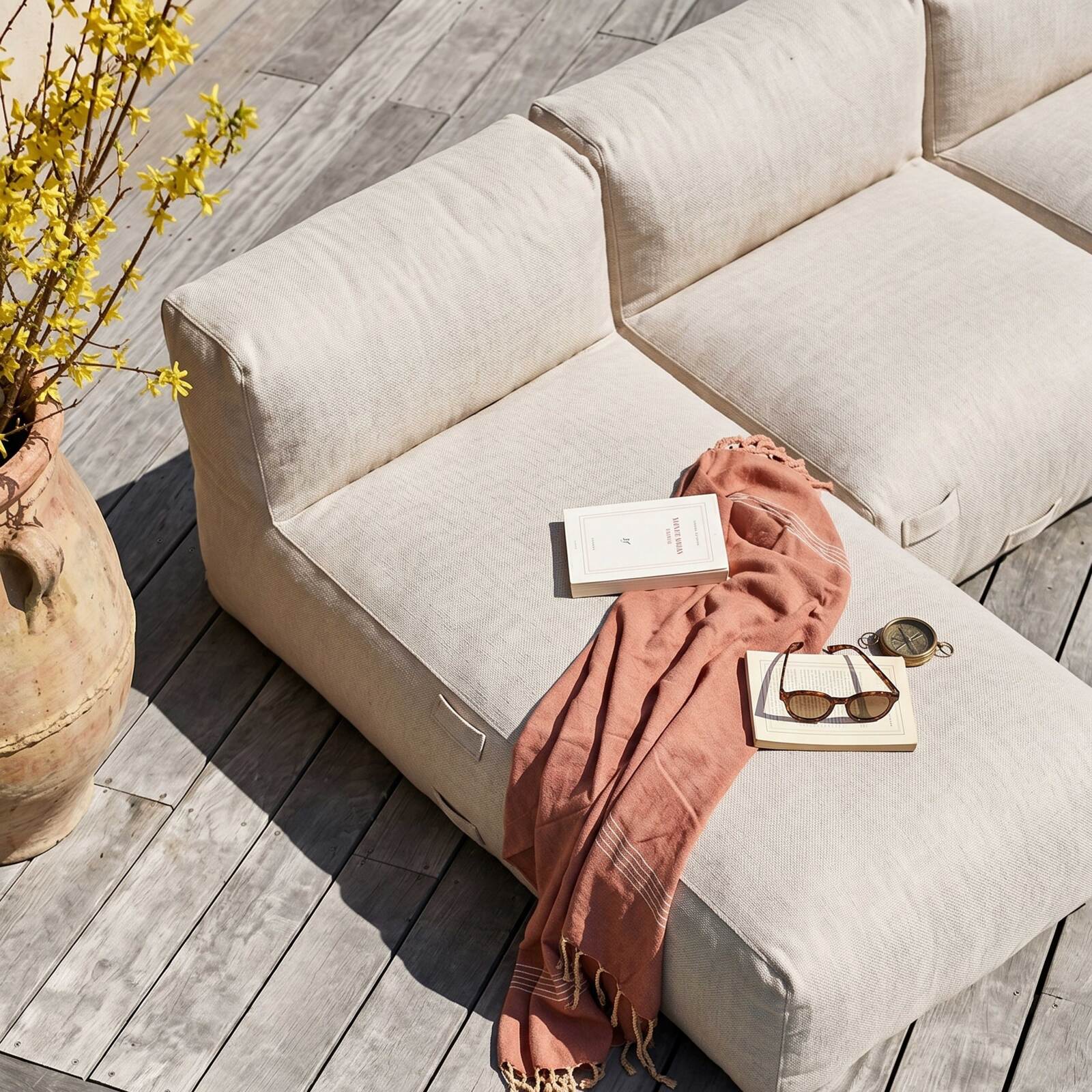 Divano modulare da esterno 7 posti con 5 poltrone e 2 chaise longue