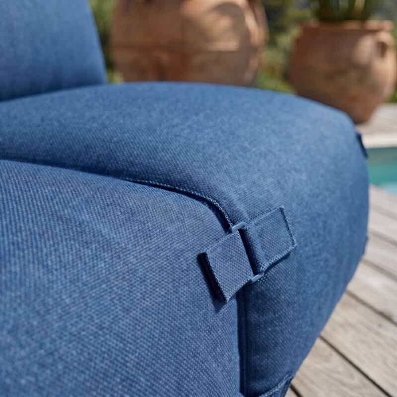 Divano modulare da esterno 3 posti con 2 poltrone e 1 chaise longue (2/8)
