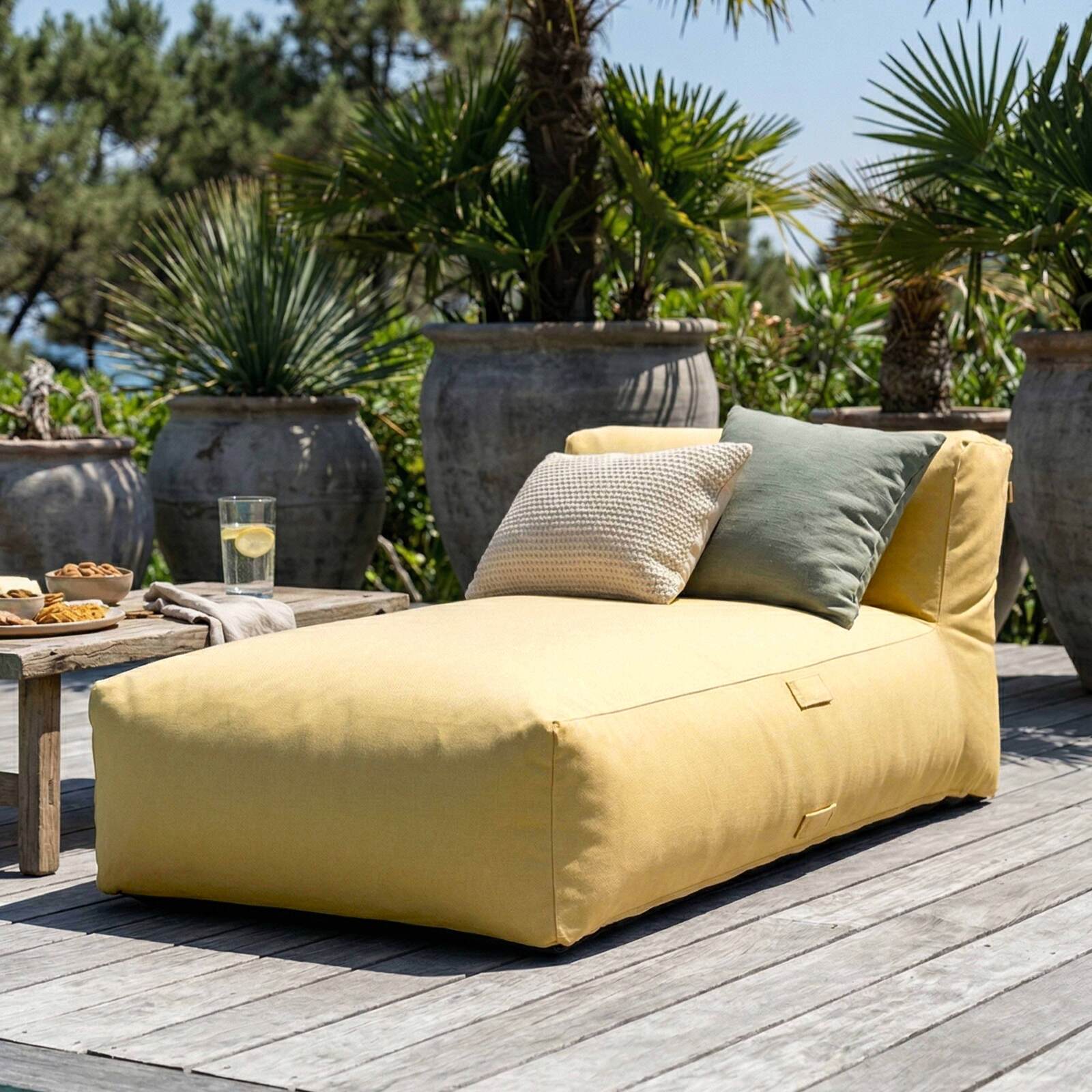Divano modulare da esterno 3 posti con 1 poltrona, 1 poltrona angolare e 1 chaise longue