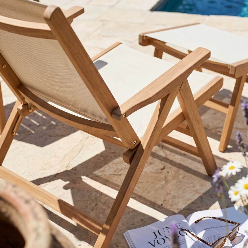Poltrona relax da giardino in legno di eucalipto con poggiapiedi (2/9)