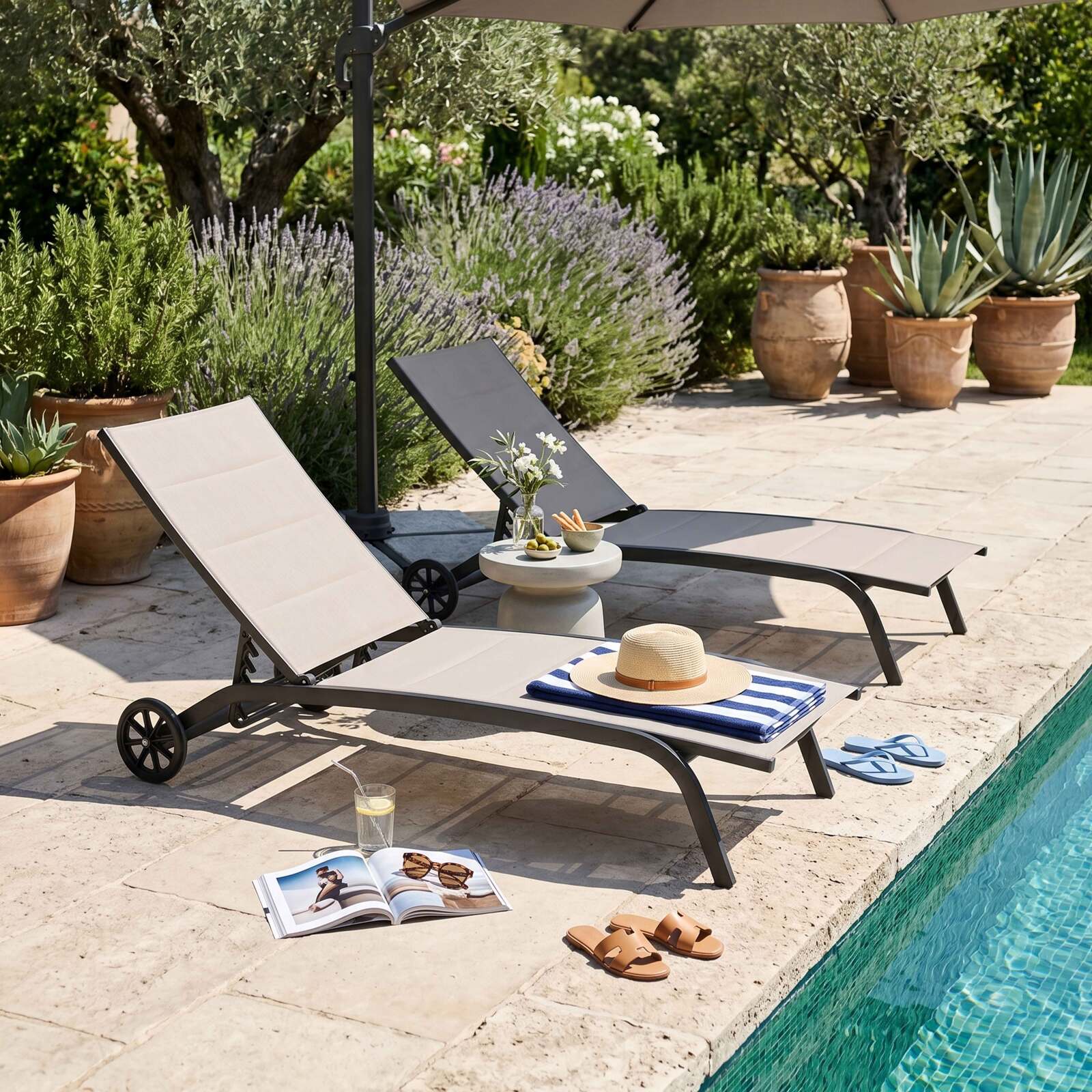 Sdraio da giardino in alluminio e textilene reclinabili 4 posizioni con ruote - Set di 2