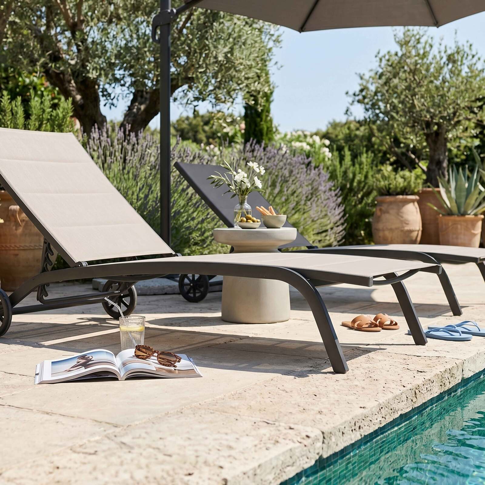 Sdraio da giardino in alluminio e textilene reclinabili 4 posizioni con ruote - Set di 2