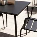 Tavolo da giardino bistrot quadrato in metallo 70x70 cm e 2 sedie con braccioli