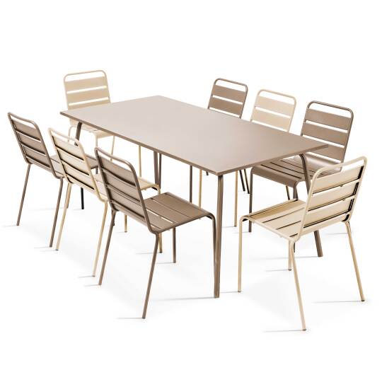 Tavolo da giardino in metallo 180x90 cm e 8 sedie spaiate | Oviala