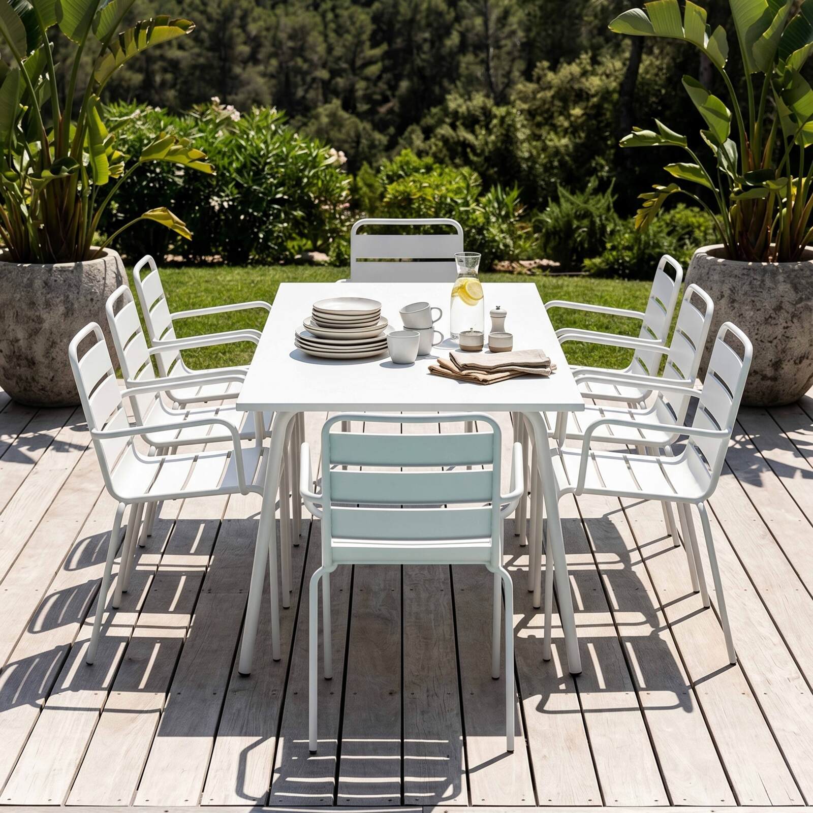 Tavolo da giardino in metallo 180x90 cm e 8 sedie con braccioli