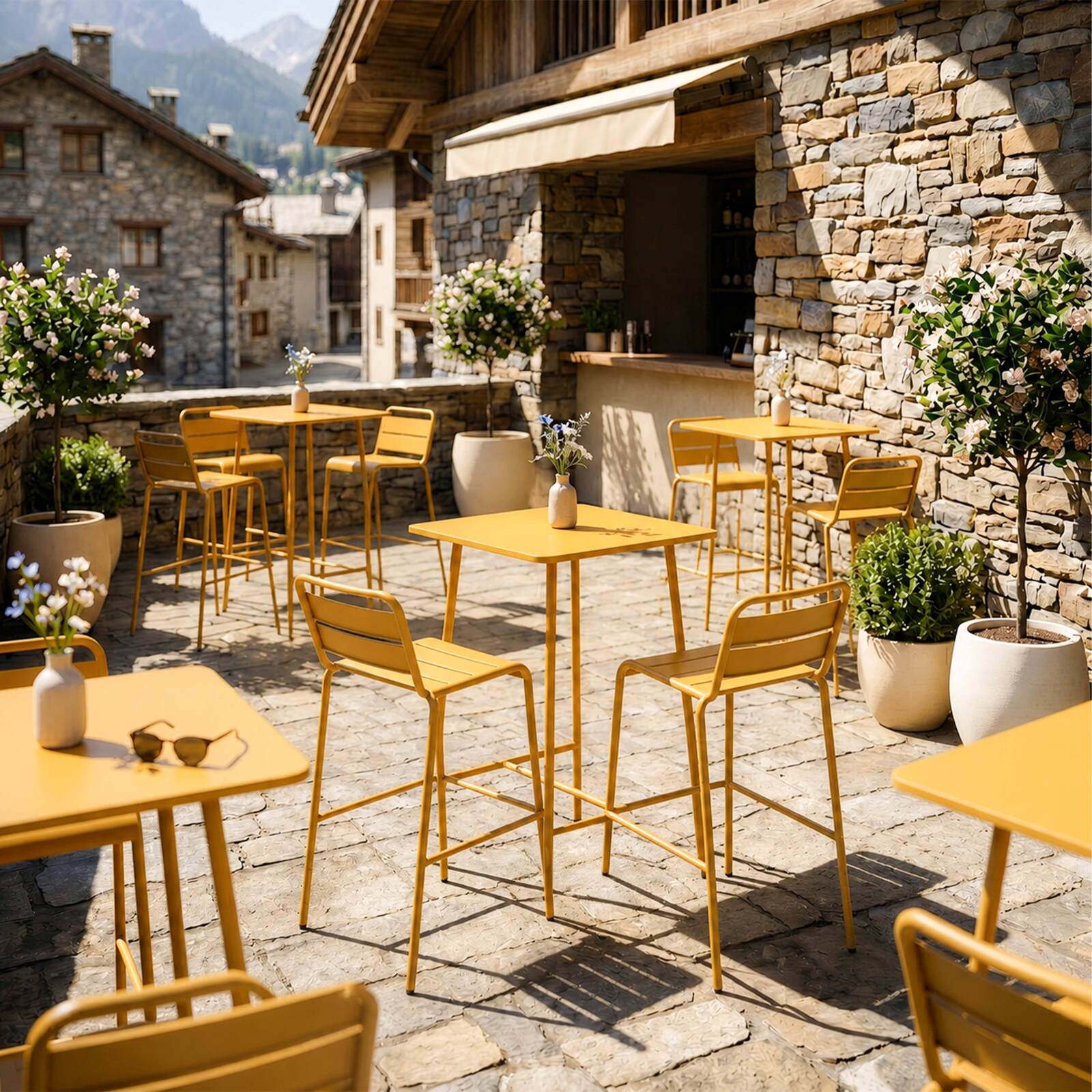 Tavolo alto da esterno bistrot quadrato in metallo 70x70 cm e 2 sedie alte