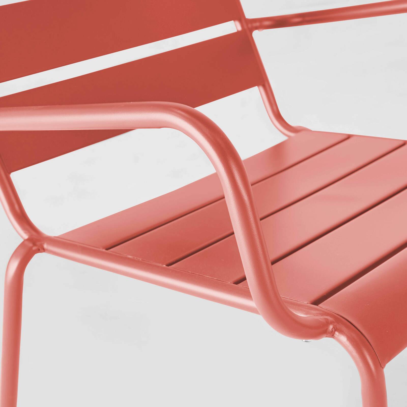 Set di 2 sedie sdraio basse in metallo con poggiapiedi