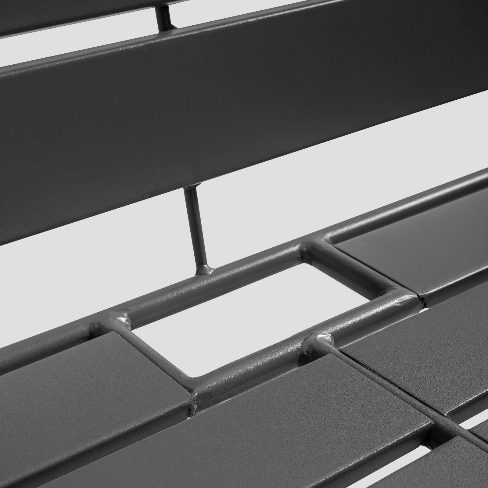 Divano da esterno in metallo