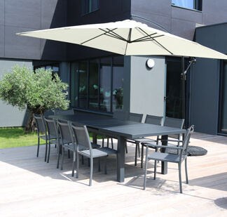 Scegliere bene il proprio ombrellone a braccio